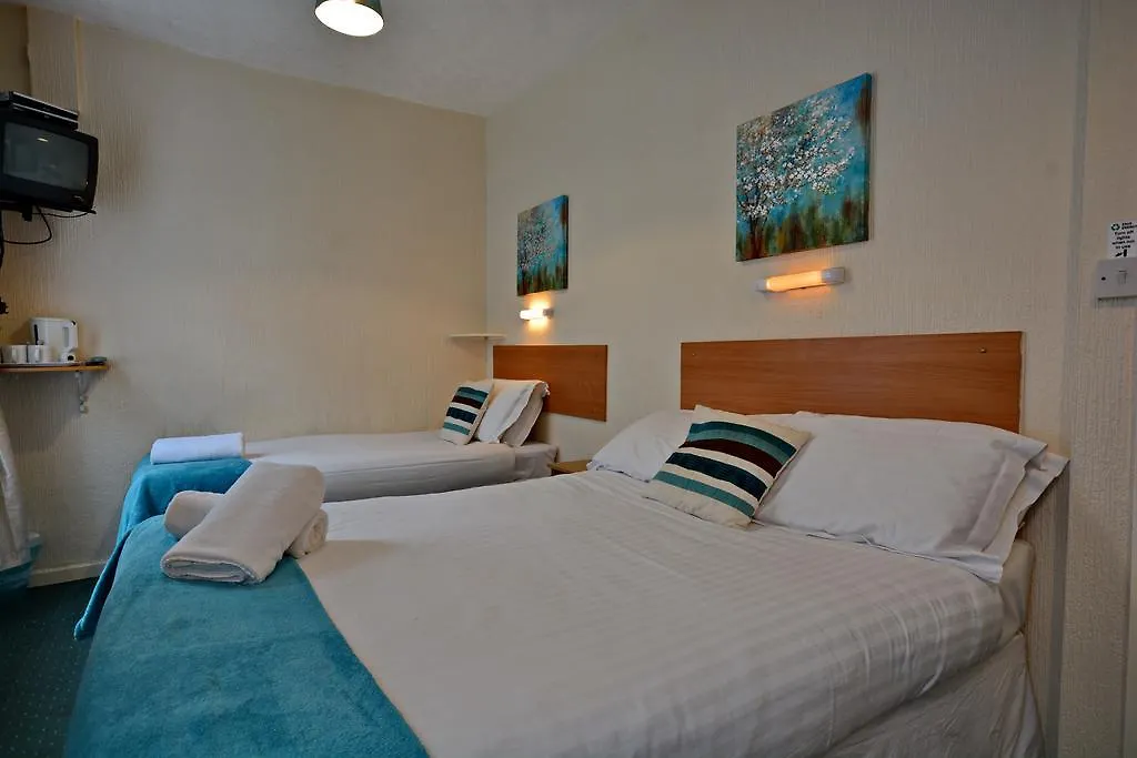 Barrons Hotel Blackpool Bed & Breakfast