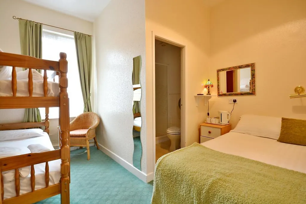 Barrons Hotel Blackpool Bed & Breakfast